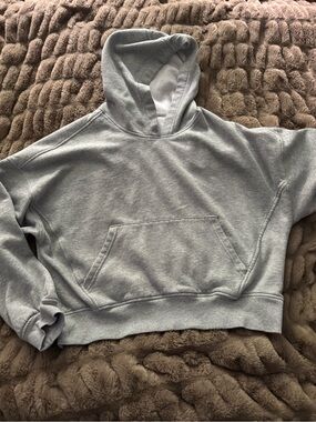 Old Navy Light Gray Cropped Hoodie Sweatshirt